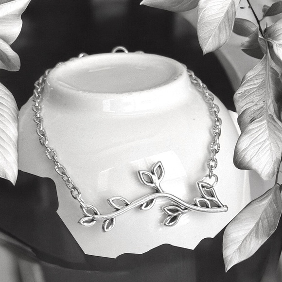 5 For $25💫Silver Branch Bracelet - Picture 1 of 3